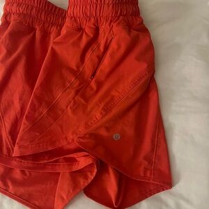 lululemon athletica track that shorts 4”
